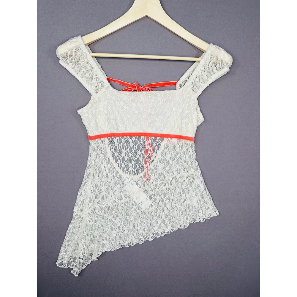 Urban Outfitters Kimchi Blue Penelope Babydoll Top Asymmetrical Hem Size M NWT